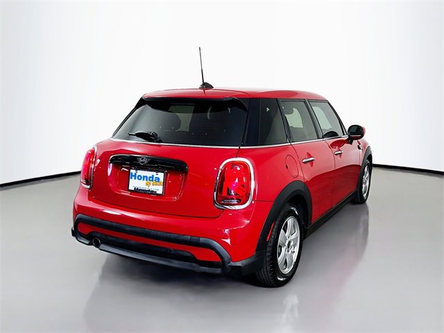 Used 2022 MINI Cooper 4-Door Hardtop image 9