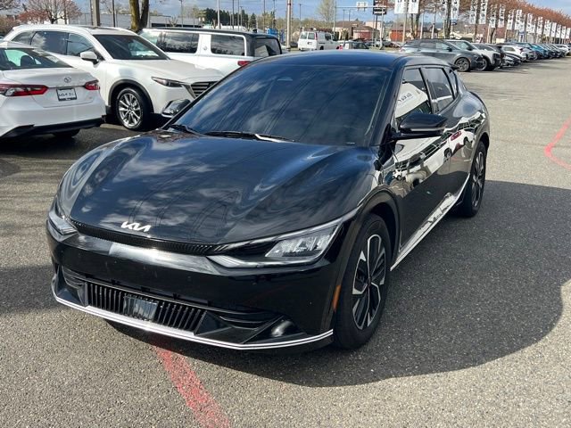 Certified 2024 Kia EV6 Wind image 2