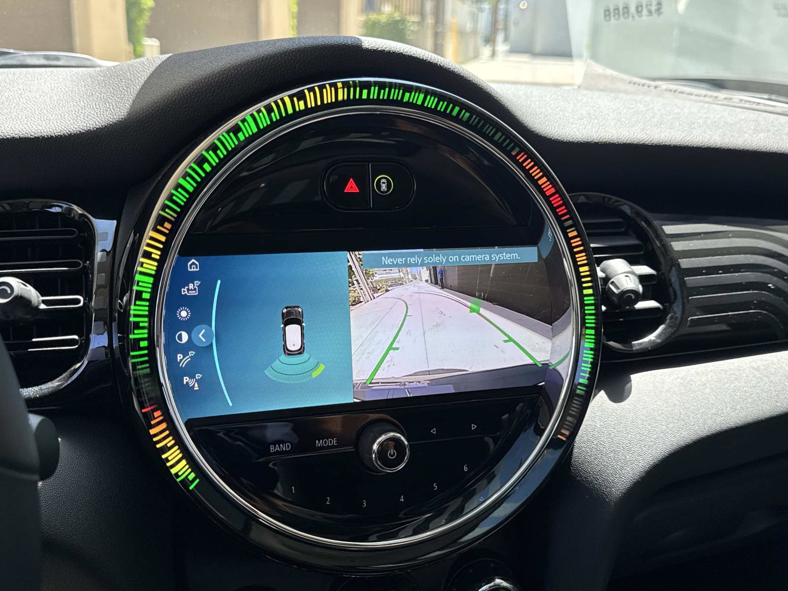 Certified 2023 MINI Cooper S w/ Multitone Edition FWD image 22
