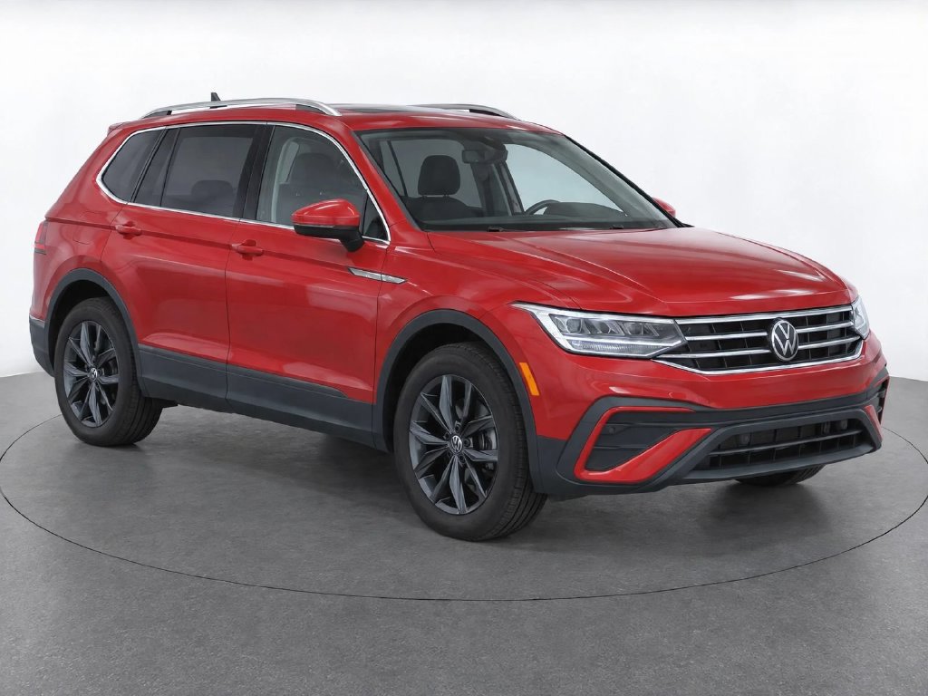 Certified 2023 Volkswagen Tiguan SE AWD/4WD image 3