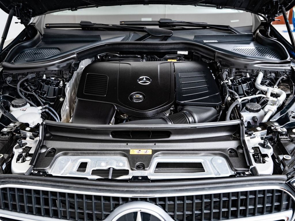 Certified 2026 Mercedes-Benz GLC 300 4MATIC image 45