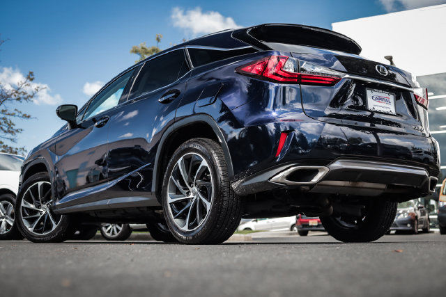 Used 2016 Lexus RX 350 AWD w/ Luxury Package image 2