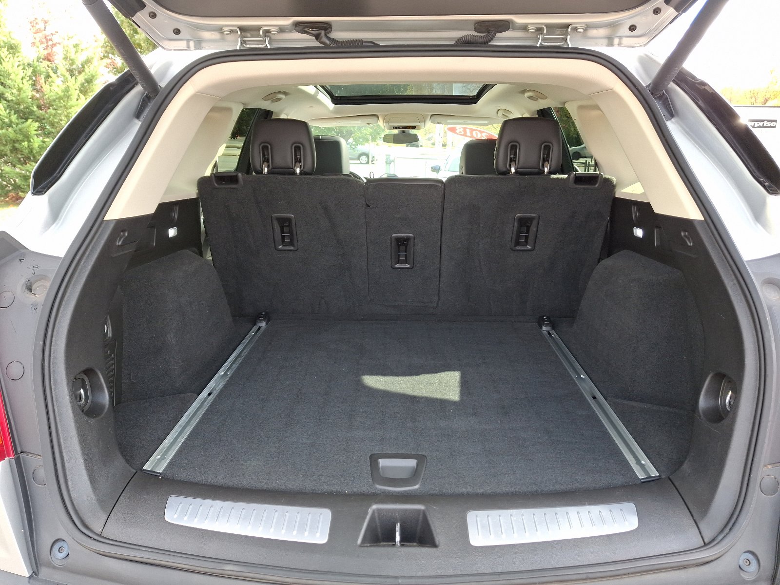 Used 2018 Cadillac XT5 Luxury w/ LPO, Wheel Lock Package image 31