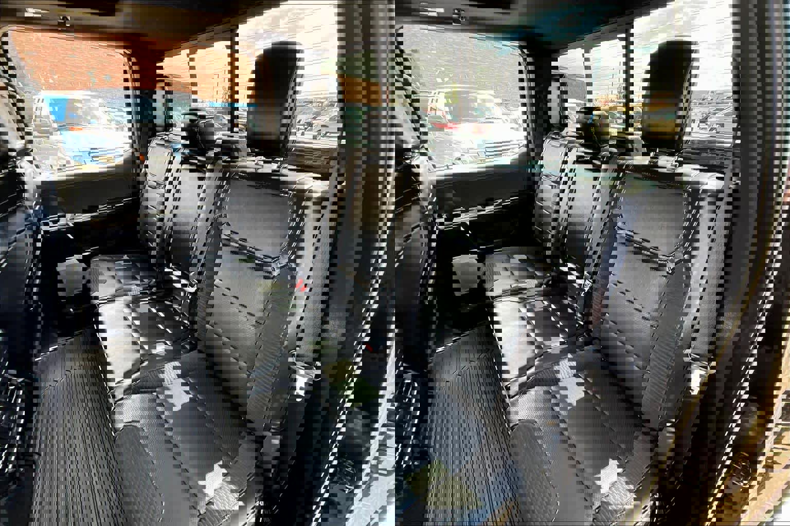 Used 2022 Ford F150 Raptor w/ Raptor 37 Performance Package image 20