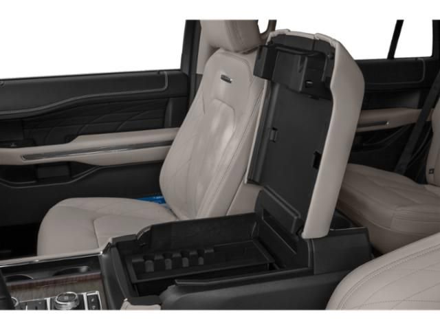 Used 2019 Ford Expedition Platinum RWD image 14