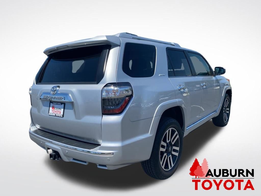 Used 2018 Toyota 4Runner Limited AWD/4WD image 7