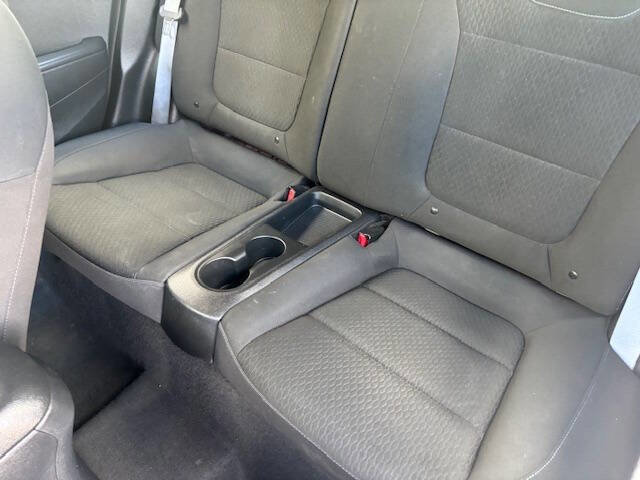 Used 2019 Hyundai Veloster N N image 12