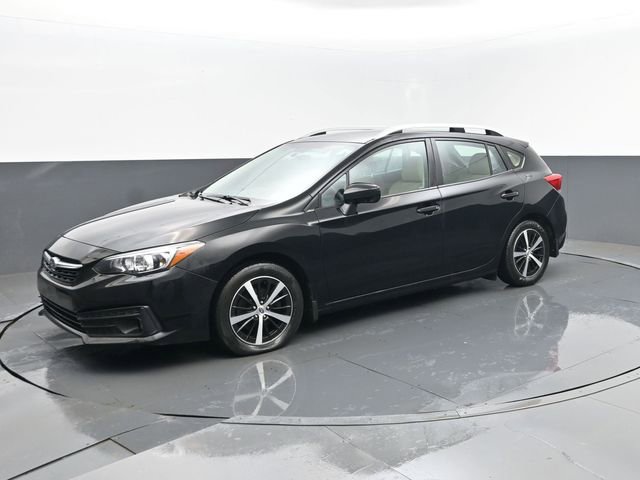 Used 2023 Subaru Impreza Premium image 2