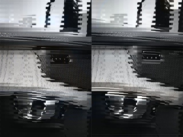 New 2025 Volvo XC90 B6 Ultra w/ Protection Package Premier image 17