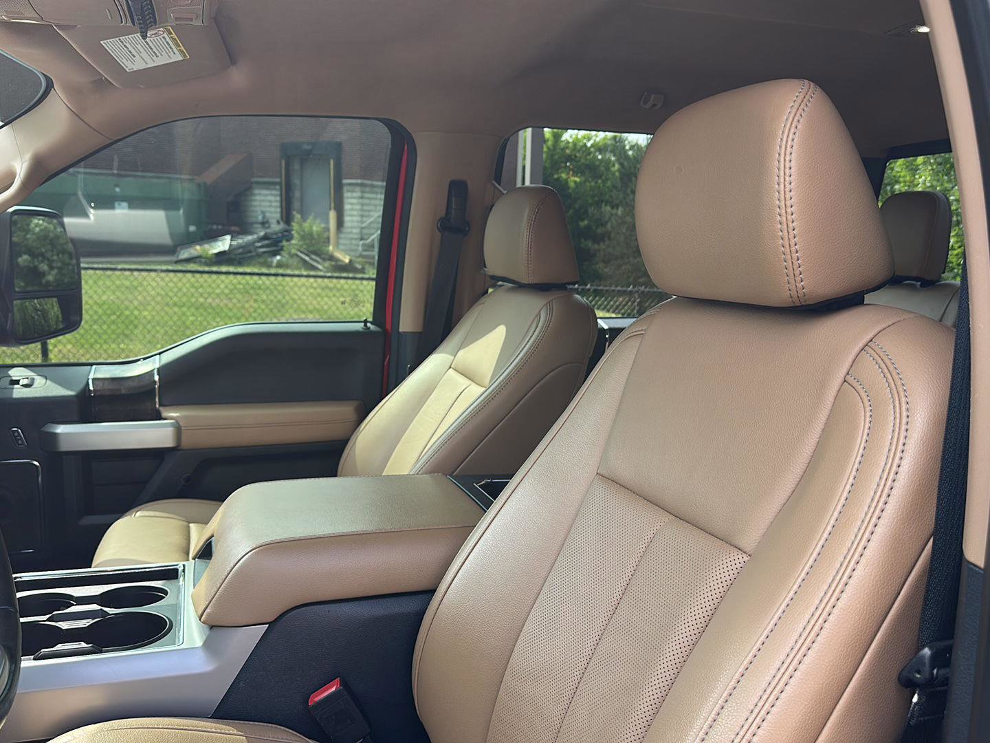 Certified 2022 Ford F250 Lariat w/ Lariat Ultimate Package AWD/4WD image 11