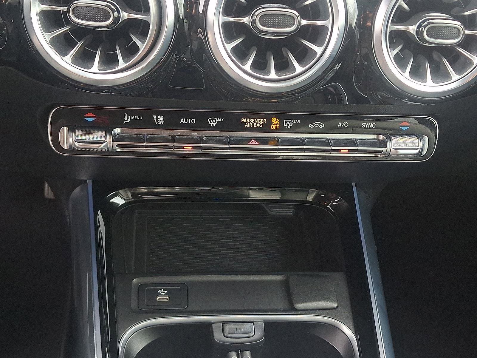Used 2025 Mercedes-Benz GLA 250 4MATIC image 15