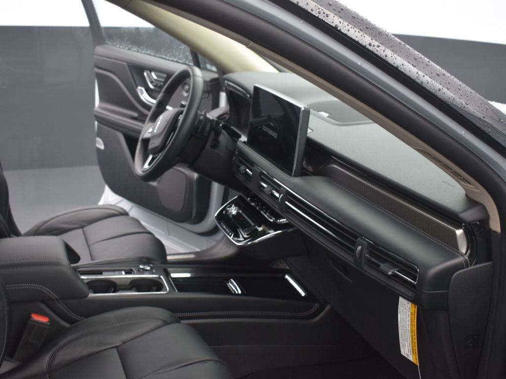New 2026 Lincoln Corsair Grand Touring AWD/4WD image 16