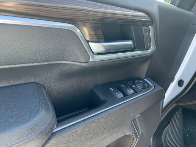 Used 2025 Chevrolet Silverado 2500 LT AWD/4WD image 17