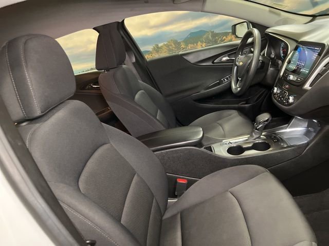 Used 2024 Chevrolet Malibu LT image 57