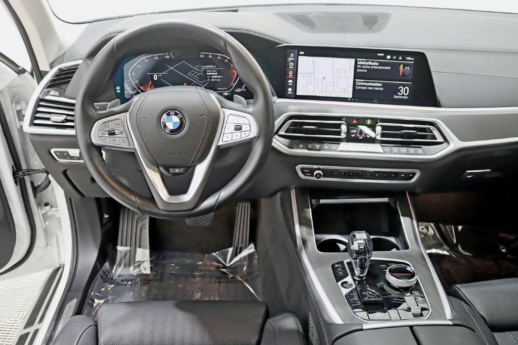 Used 2022 BMW X7 xDrive40i w/ Premium Package AWD/4WD image 13