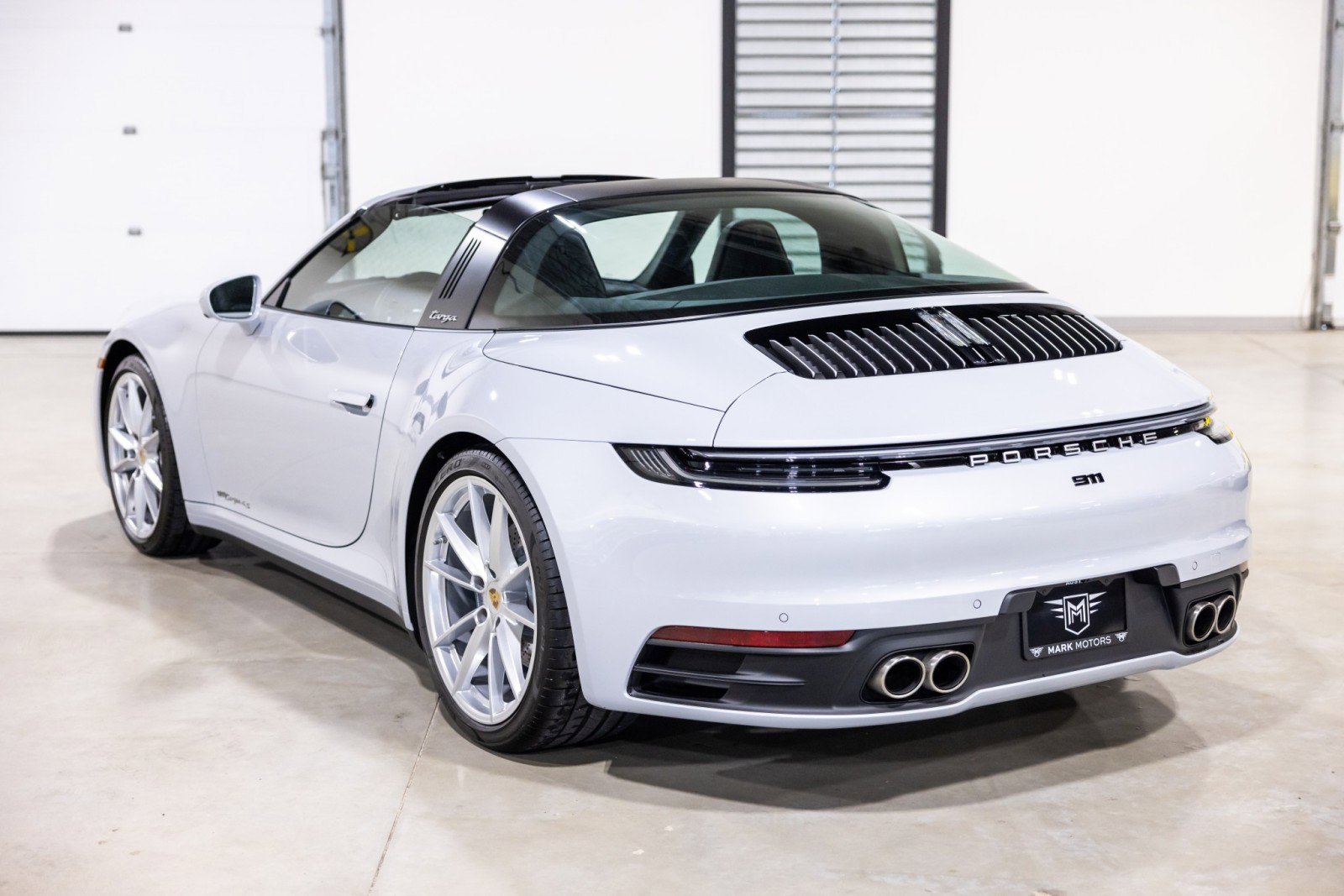 Used 2024 Porsche 911 Targa 4S w/ Premium Package image 7