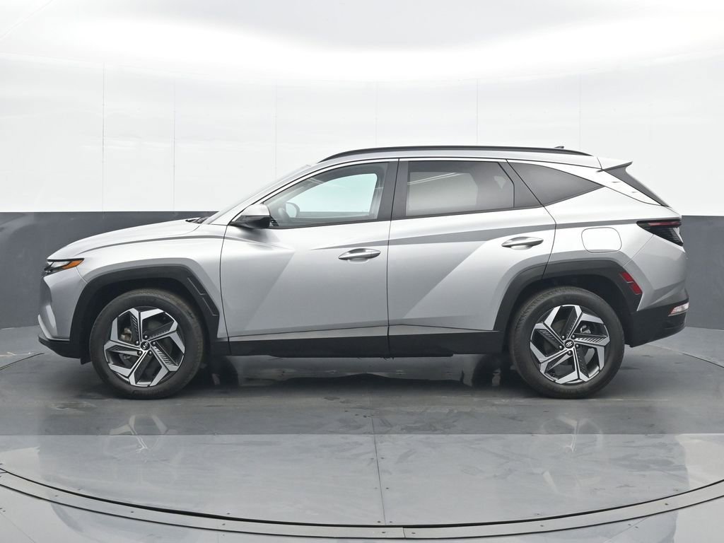 Used 2023 Hyundai Tucson SEL w/ Convenience Package image 3