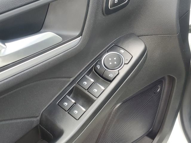 Certified 2024 Ford Escape Platinum AWD/4WD image 9