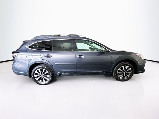 Used 2024 Subaru Outback Touring XT AWD/4WD image 4