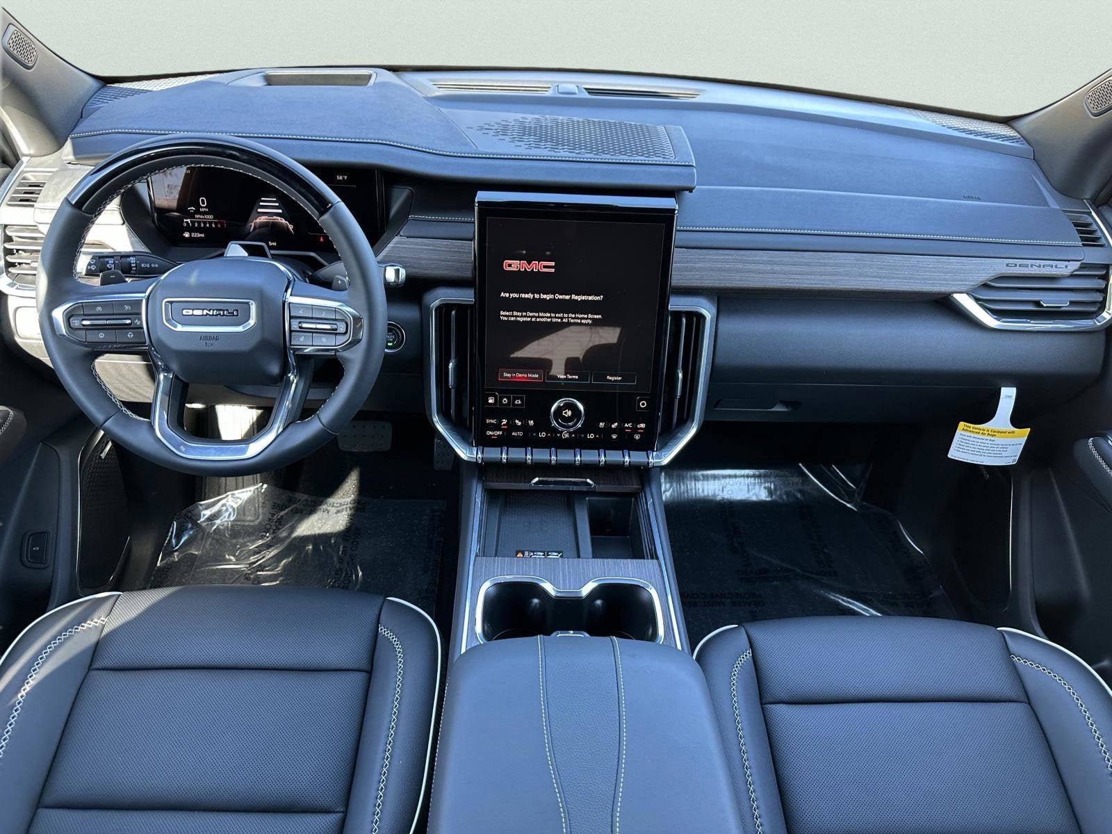 New 2026 GMC Acadia Denali w/ Super Cruise Package FWD image 13