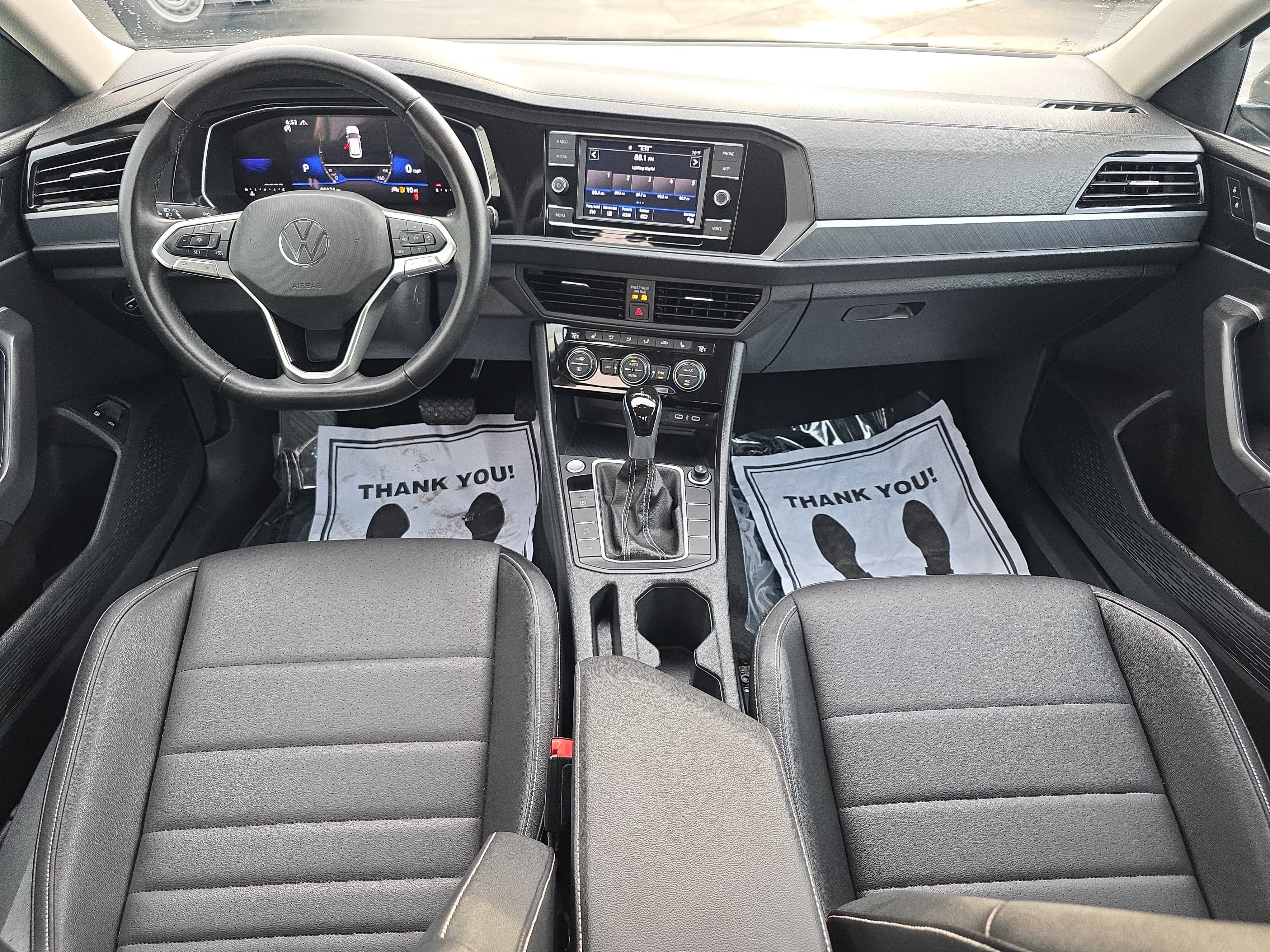 Used 2024 Volkswagen Jetta SE FWD image 18