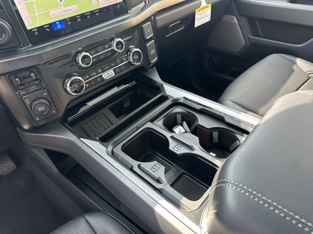 New 2025 Ford F350 Lariat w/ Lariat Ultimate Package image 33