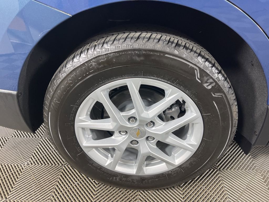 Certified 2024 Chevrolet Equinox LT w/ LPO, Floor Liner Package image 13