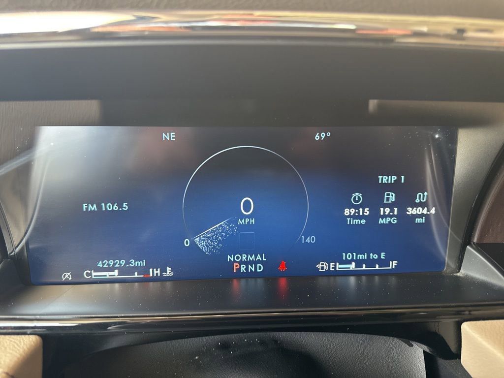 Used 2023 Lincoln Navigator Reserve image 8