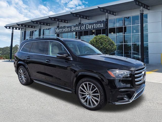 Used 2024 Mercedes-Benz GLS 580 4MATIC w/ Warmth & Comfort Package image 2