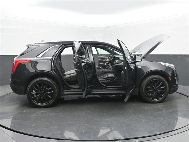 Used 2017 Cadillac XT5 Platinum image 57