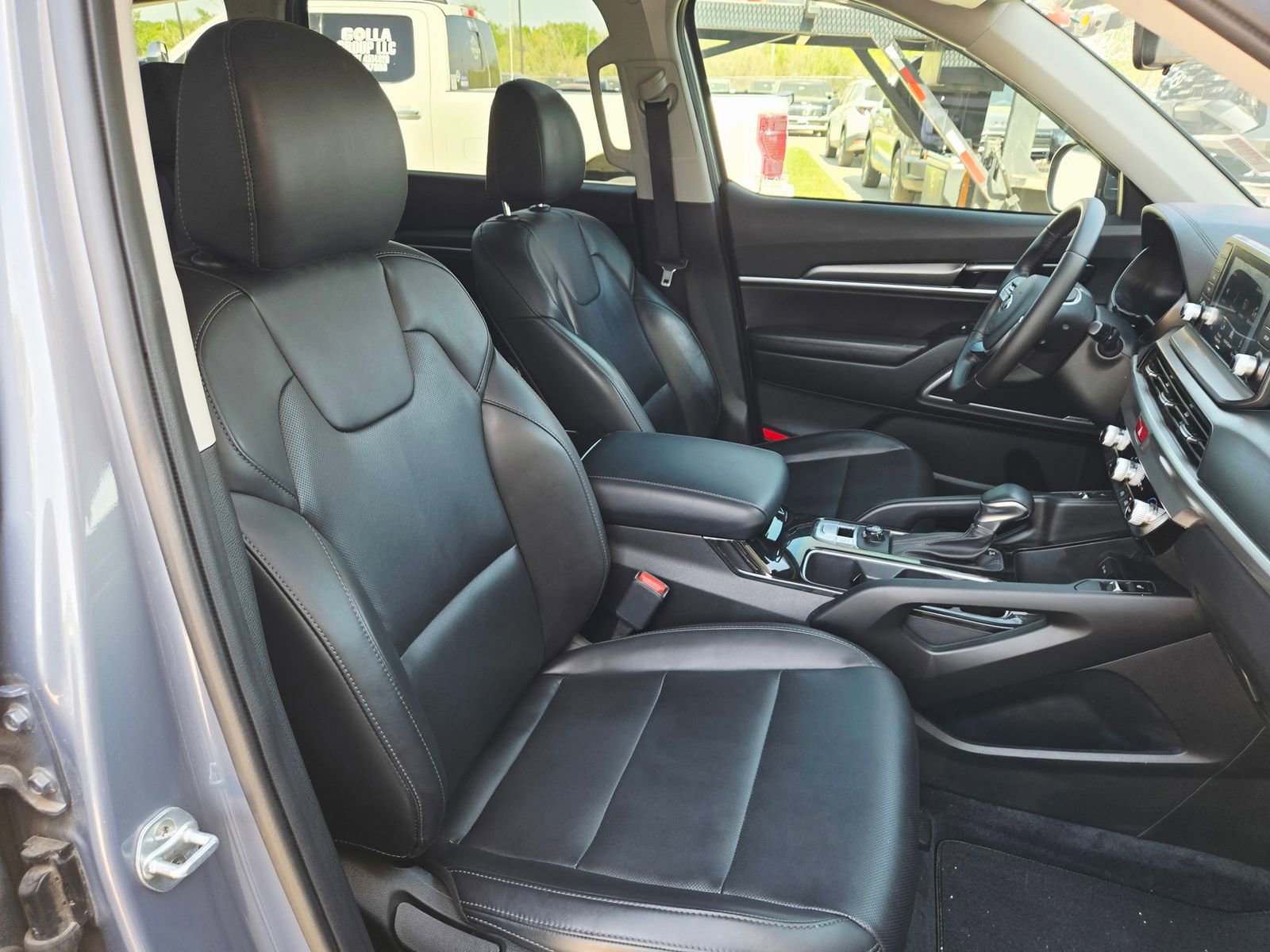 Used 2020 Kia Telluride S image 24