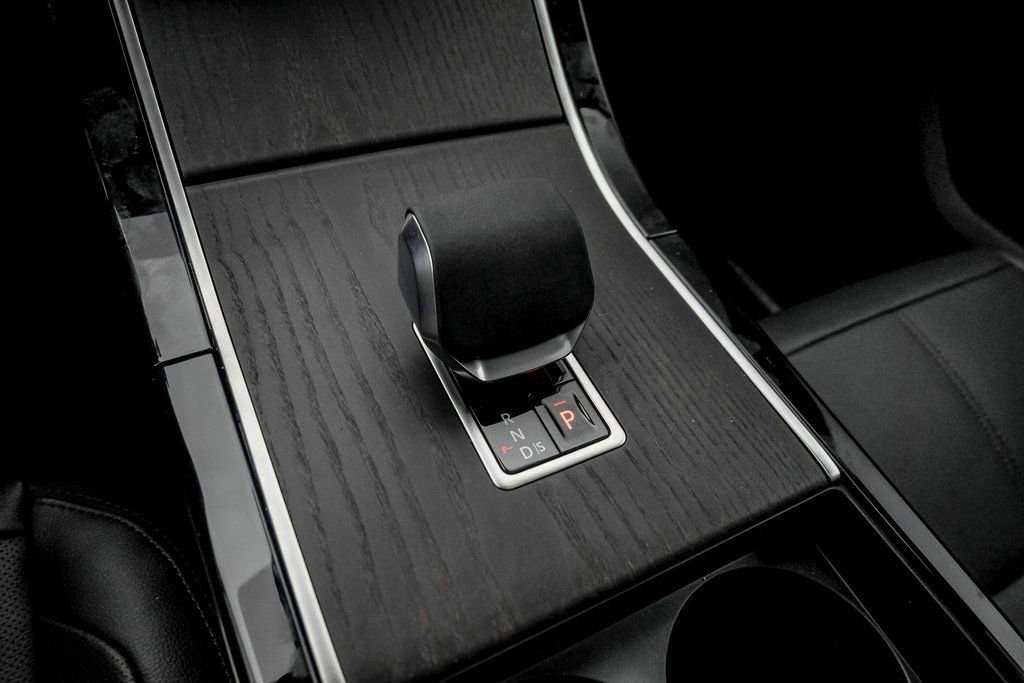 Used 2026 Land Rover Range Rover Velar S image 15