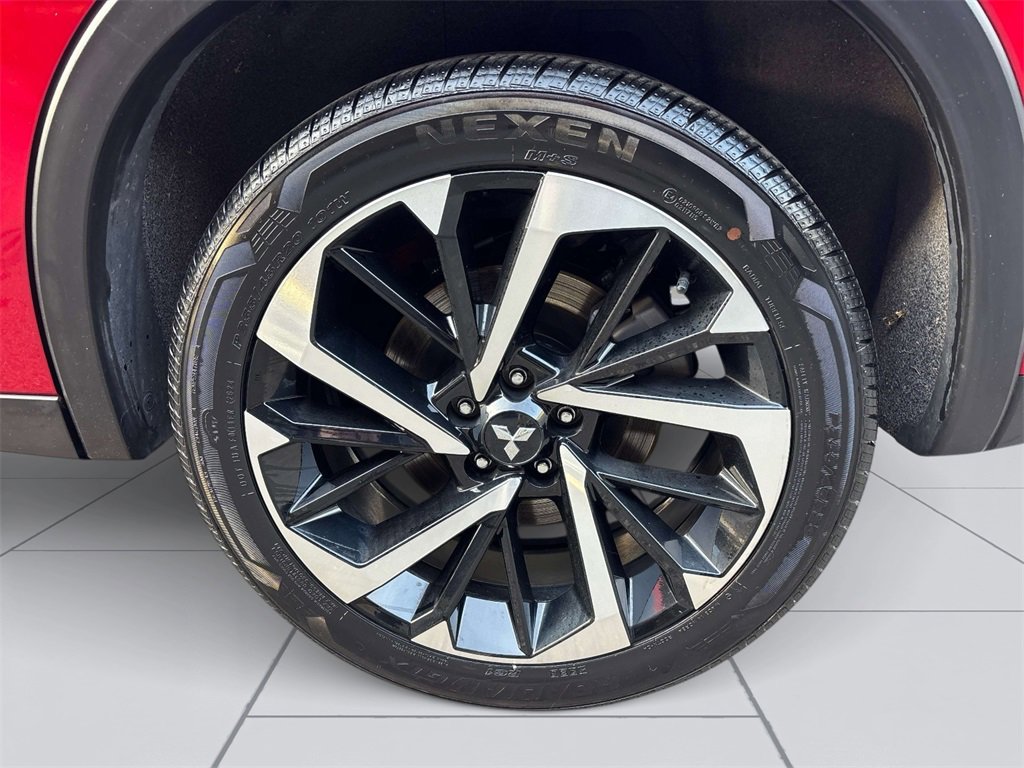Used 2024 Mitsubishi Outlander SE image 7