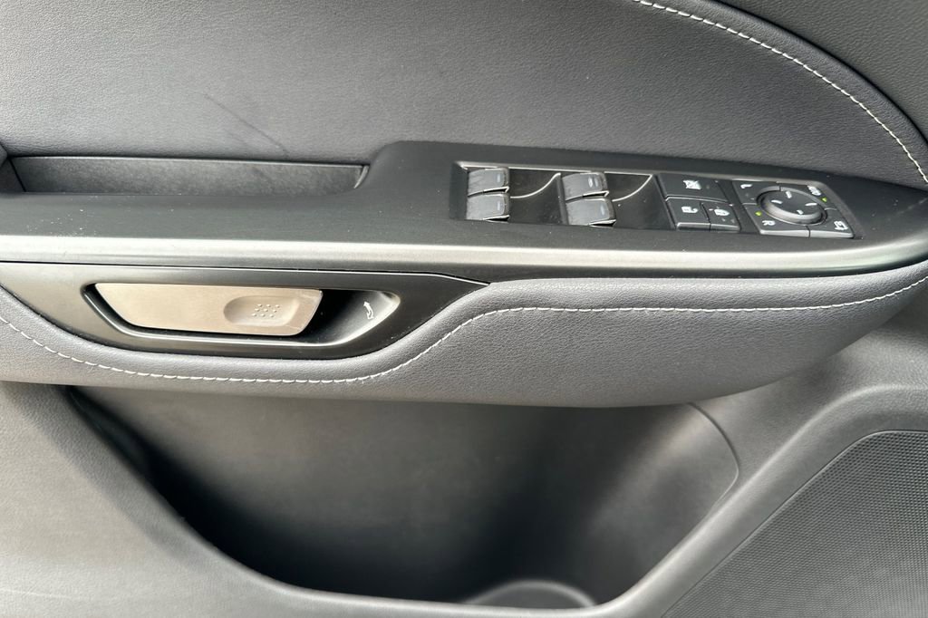 Used 2025 Lexus NX 250 FWD image 11
