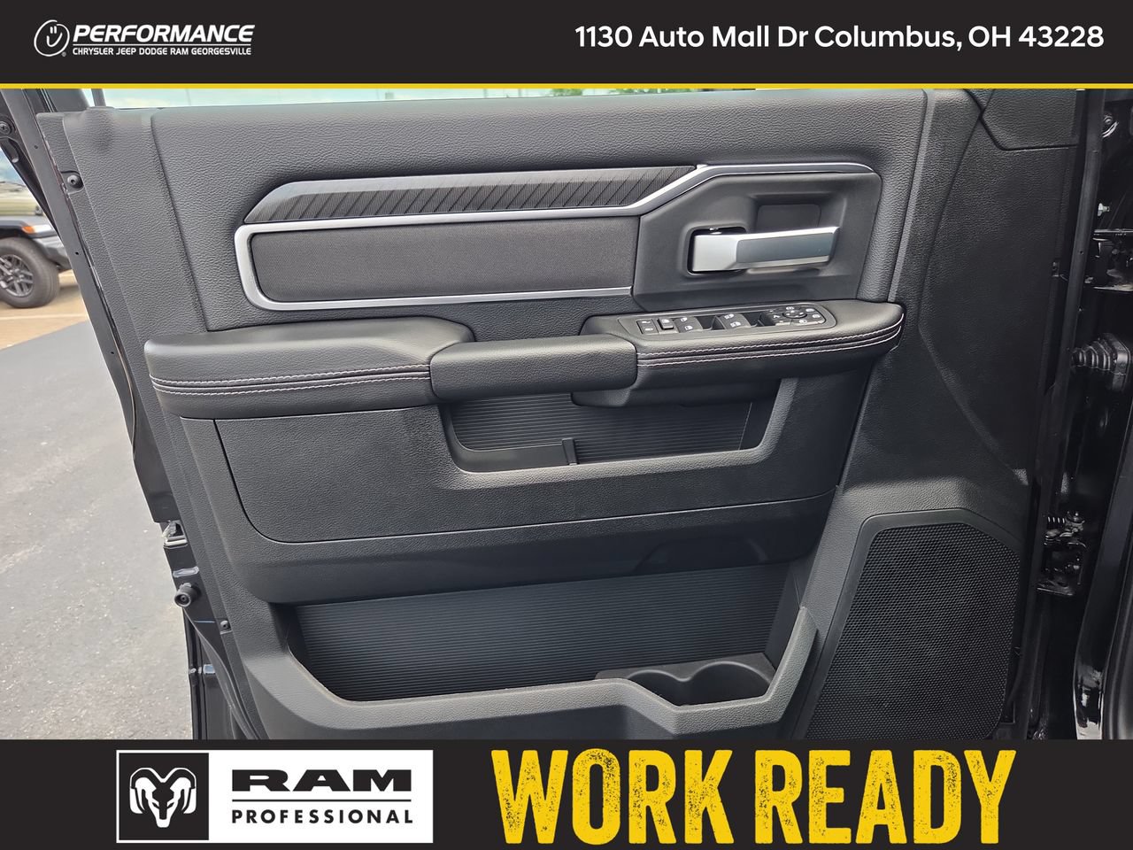 New 2026 RAM 2500 Big Horn AWD/4WD image 18