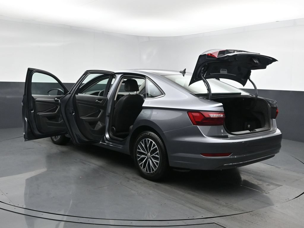 Used 2021 Volkswagen Jetta SE FWD image 28