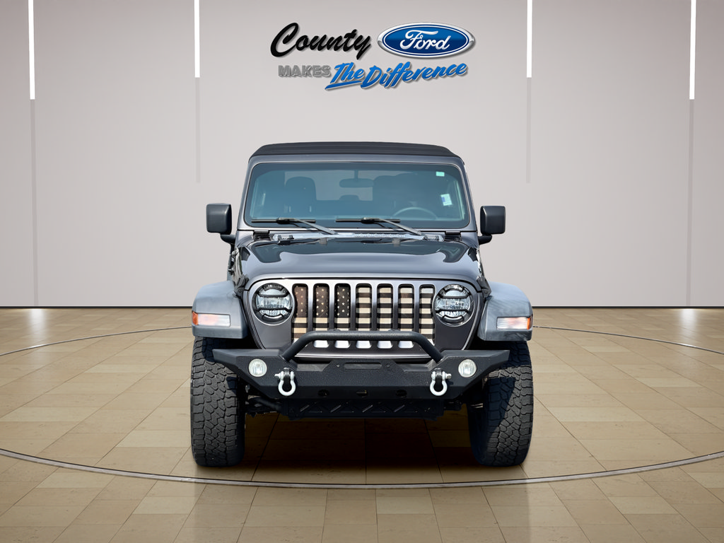 Used 2018 Jeep Wrangler Sport AWD/4WD image 3
