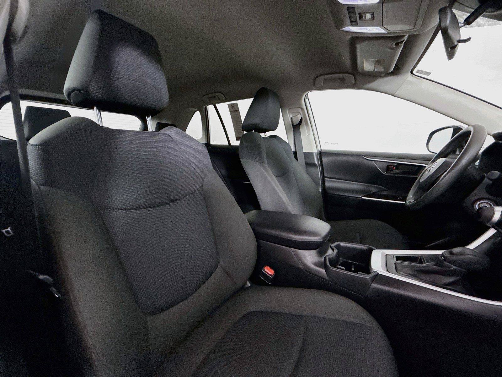 Certified 2025 Toyota RAV4 LE FWD image 39