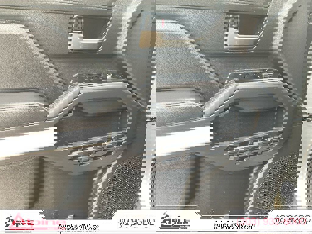 Used 2024 Toyota Tacoma TRD Off-Road image 19