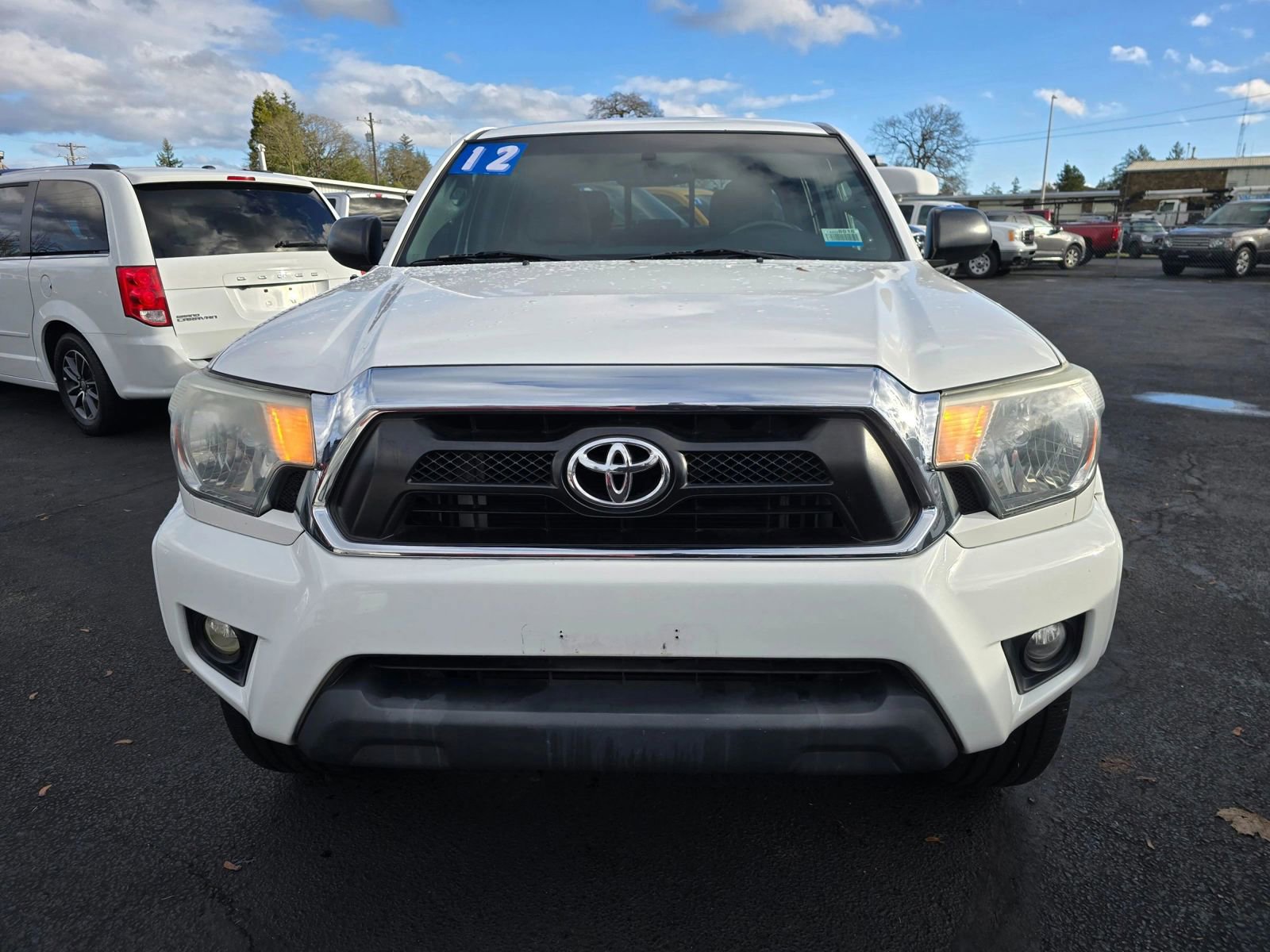 Used 2012 Toyota Tacoma PreRunner image 8