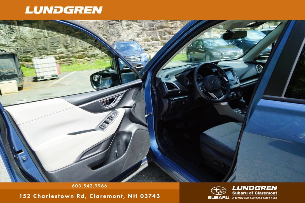 Used 2019 Subaru Forester Premium w/ All-Weather Package AWD/4WD image 10