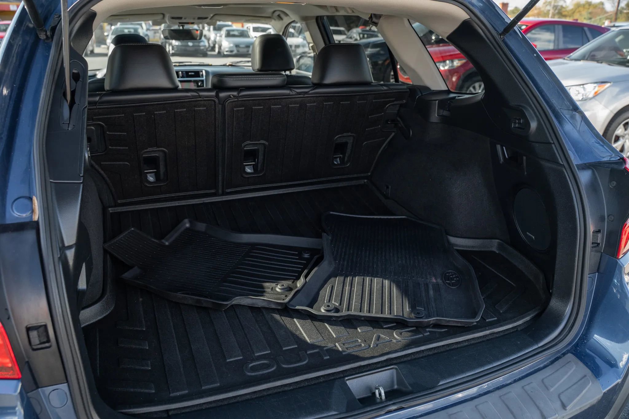 Used 2019 Subaru Outback 2.5i Limited w/ Popular Package #2 image 10