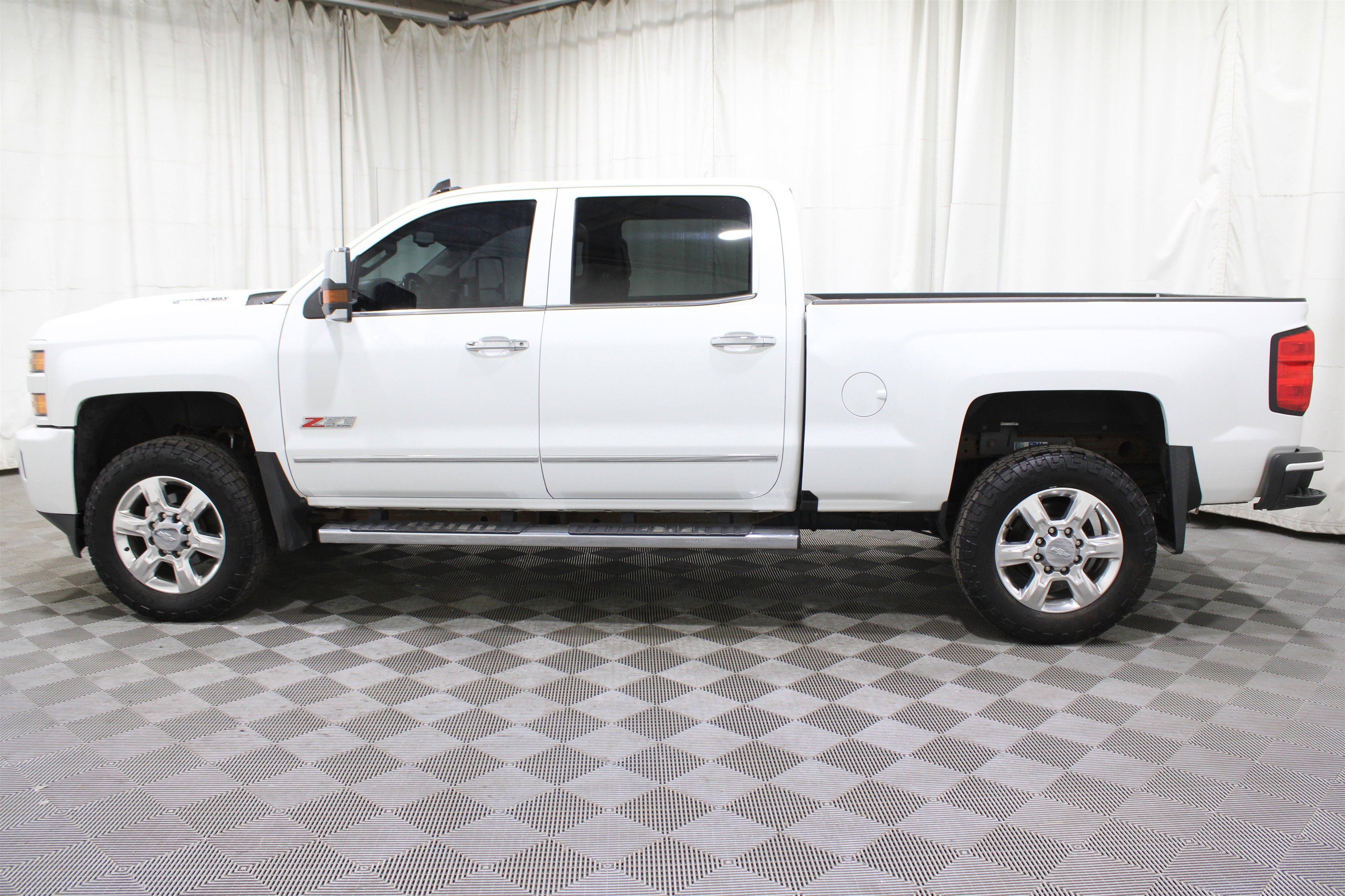 Used 2019 Chevrolet Silverado 2500 LTZ w/ Duramax Plus Package image 40