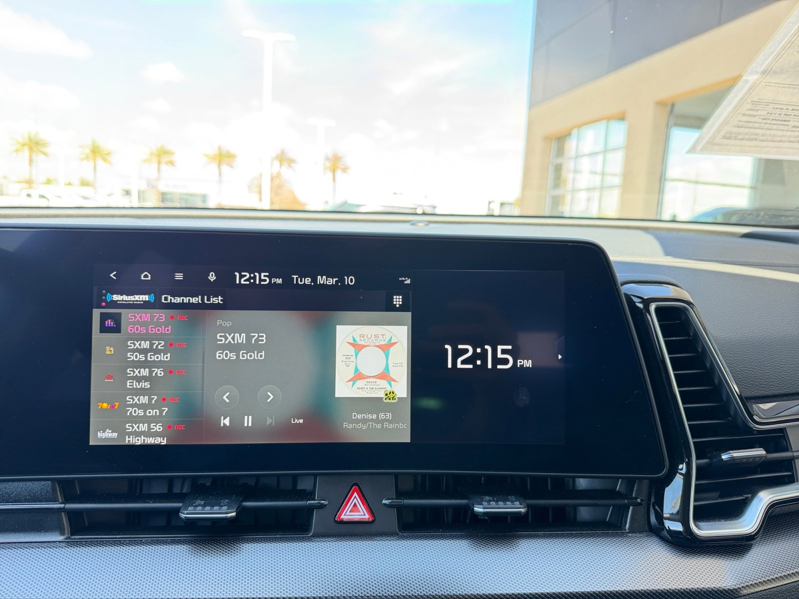 Used 2025 Kia Sportage SX image 12