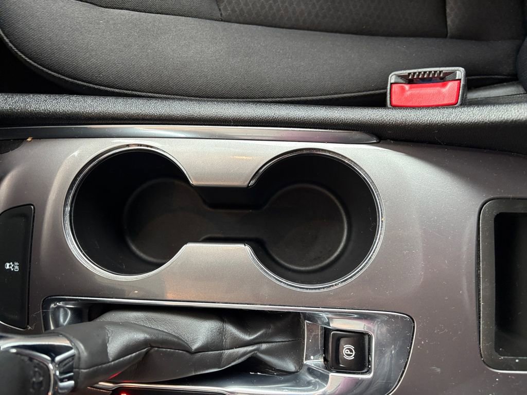 Used 2023 Chevrolet Malibu LT image 11