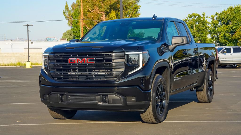 New 2025 GMC Sierra 1500 Pro w/ Graphite Edition image 2