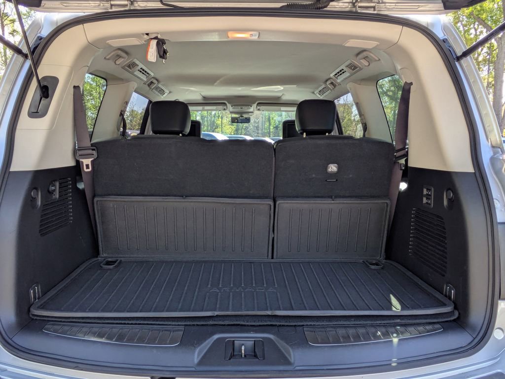 Used 2020 Nissan Armada Platinum w/ Captain's Chairs Package image 13