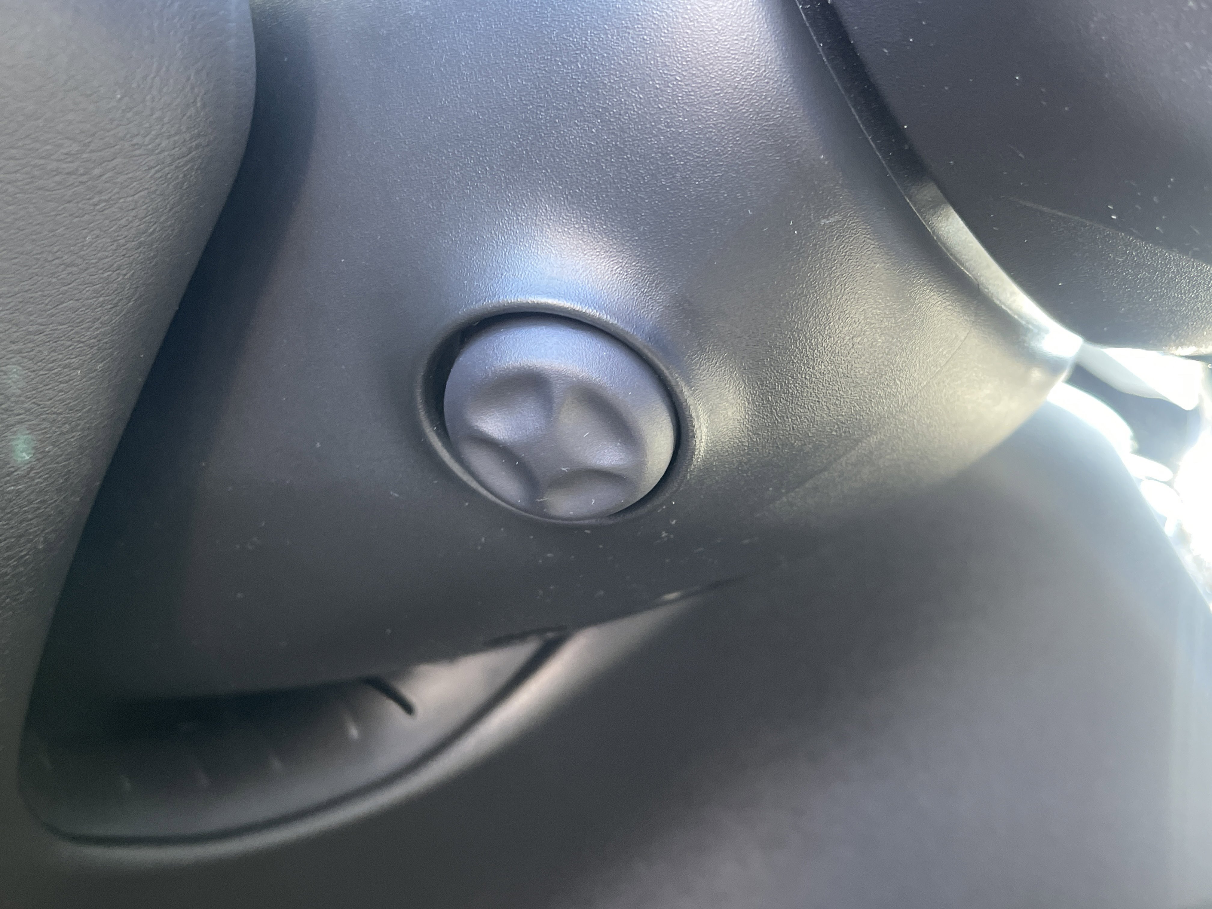 Certified 2025 Cadillac XT6 Premium Luxury image 24