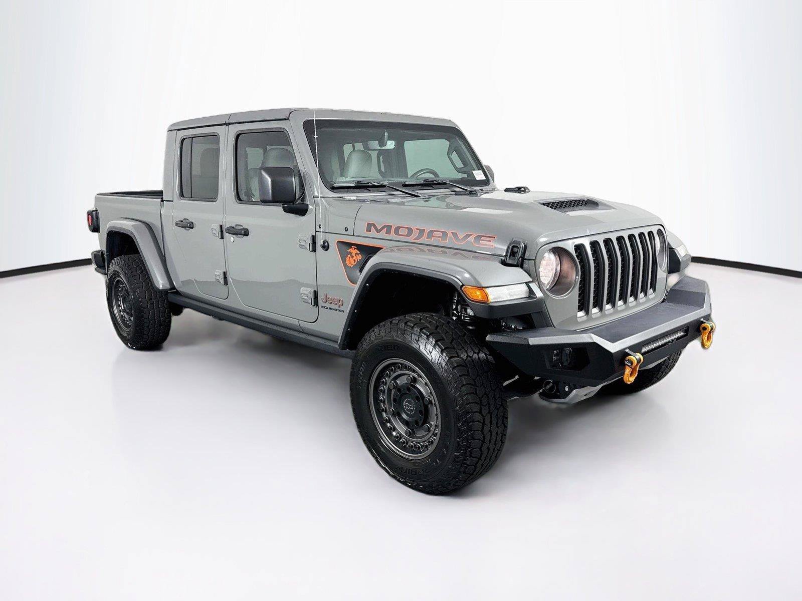 Used 2023 Jeep Gladiator Mojave w/ Cold Weather Group AWD/4WD image 10