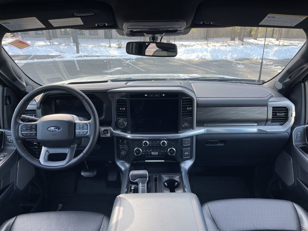 Used 2025 Ford F150 Lariat w/ Equipment Group 502A High image 8